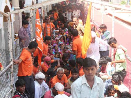 અંબાજીમાં જામી રહેલો ભાદરવી પુનમનો મહામેળો