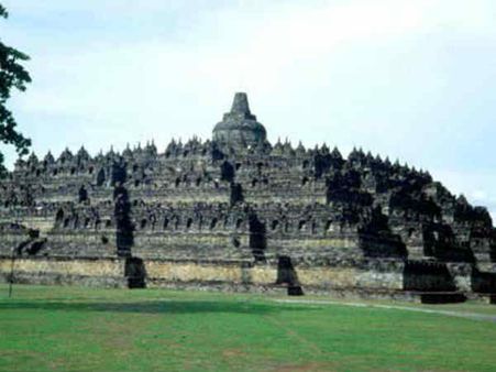 બોરોબુદર ટેમ્પલ