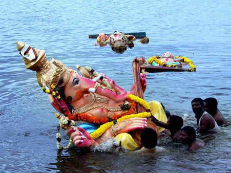 કડક સુરક્ષા વ્યવસ્થાની વચ્ચે ગણેશજીની વિદાય!