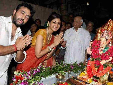 કડક સુરક્ષા વ્યવસ્થાની વચ્ચે ગણેશજીની વિદાય!