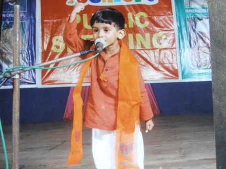 છોટા નરેન્દ્ર મોદી'ની રૂવાંડા ઉભા કરતી સ્પિચ...