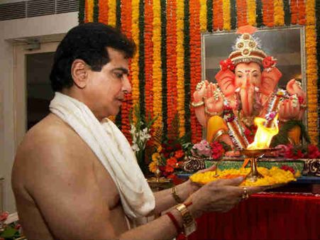 કડક સુરક્ષા વ્યવસ્થાની વચ્ચે ગણેશજીની વિદાય!