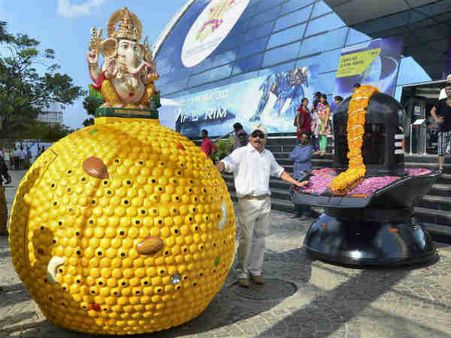 કડક સુરક્ષા વ્યવસ્થાની વચ્ચે ગણેશજીની વિદાય!