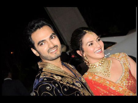 Pics : પુરુષોને સંતુષ્ટિ ન મળતા થાય છે રેપ : એશા દેઓલ