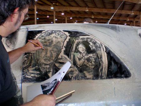 તસવીર પરથી બનાવે છે કલાકૃતિ