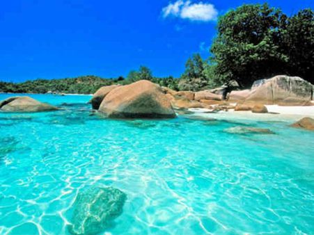 એન્સે લાઝો(Anse Lazio)