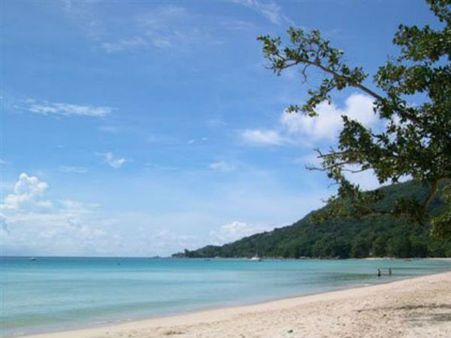 બ્યૂ વોલન(Beau Vallon)