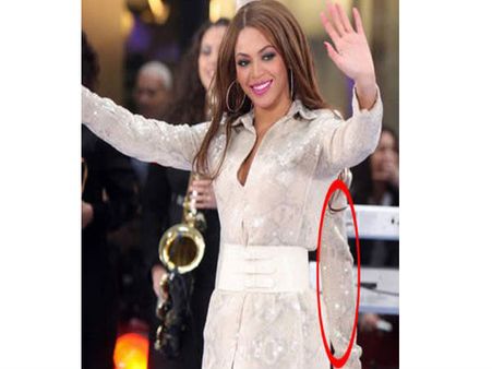 જુઓ, આને કહેવાય ભયાનક ફોટોશોપ Mistake!