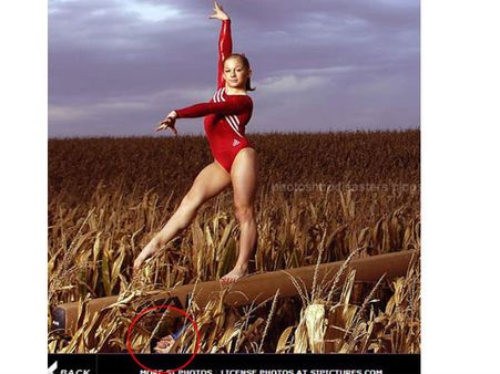 જુઓ, આને કહેવાય ભયાનક ફોટોશોપ Mistake!