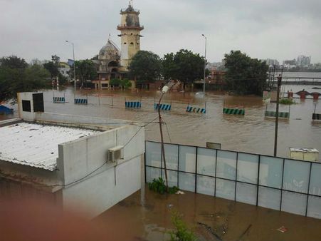 વડોદરા જિલ્લામાં પણ ભારે વરસાદ 