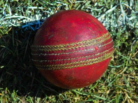 એક જ દિવસે ચાર ઇનિંગ