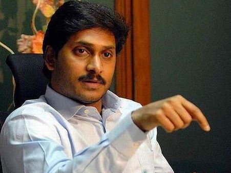 અલગ તેલંગાણાના વિરોધમાં બંધ, જગનમોહન આજથી અનશન પર