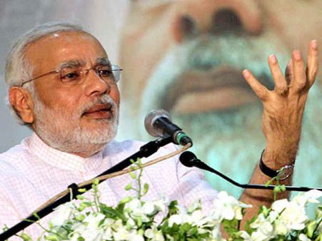 વાંચો અને જૂઓ, શિક્ષક નવચિંતન શિબિરમાં મોદીનું પ્રેરક સંબોધન