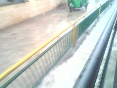 રાયપુરથી કાલુપુર રોડ પર પાણી 