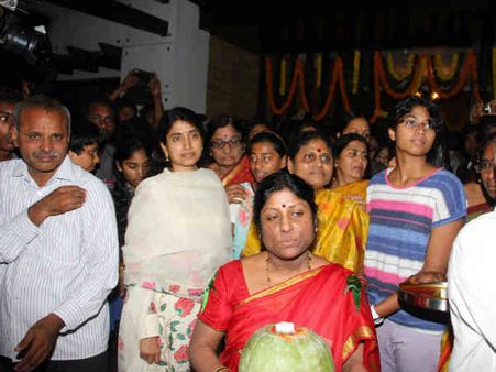 રેડ્ડી જાણે વનવાસ ભોગવીને આવ્યા હોય, તેવું કરાયું સ્વાગત!