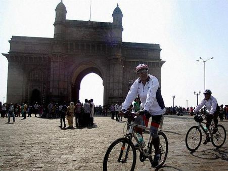 'પર્સ ટેસ્ટ'માં મુંબઇ વિશ્વનું બીજા નંબરનું પ્રમાણિક શહેર