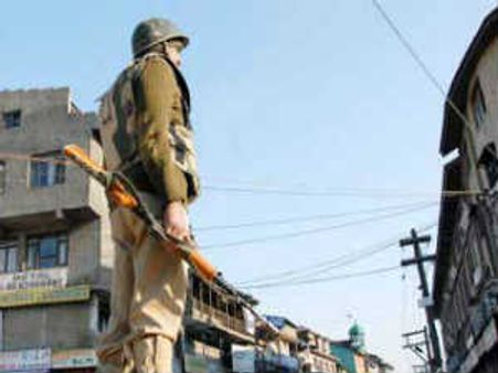 જમ્મુના કઠુઆમાં પોલીસ મથક પર આતંકી હુમલો, 5ના મોત