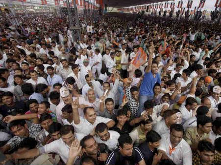 નરેન્દ્ર મોદીની વિકાસ રેલીની તસવીરી ઝલક