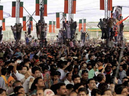 નરેન્દ્ર મોદીની વિકાસ રેલીની તસવીરી ઝલક