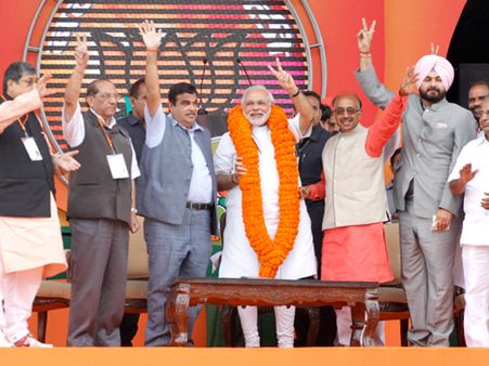 નરેન્દ્ર મોદીની વિકાસ રેલીની તસવીરી ઝલક