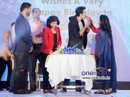 કૅટ વગર જન્મ દિવસ ઉજવતો બેશરમ, બૉક્સ ઑફિસે પણ એકલવીર