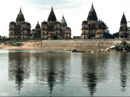 સ્મારકોનું દ્રશ્ય