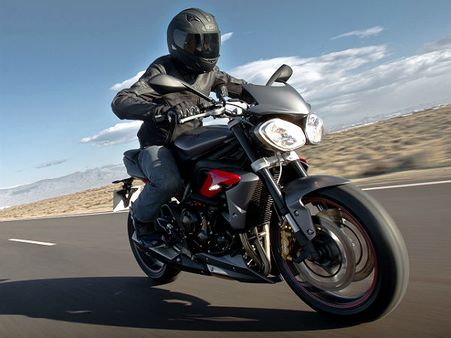 ટ્રોયમ્પ સ્ટ્રીટ ટ્રિપલ