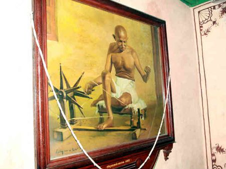 ગાંધી જયંતી: મોદી પહોંચ્યા મોહનના ધામમાં ગાંધી જયંતી: મોદી પહોંચ્યા મોહનના ધામમાં