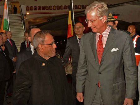 બેલ્જિયમની યાત્રા પર પ્રણવ મુખર્જી પહોંચ્યા બ્રુસેલ્સ