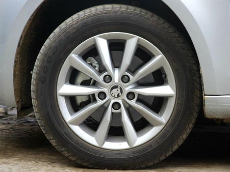 એલોય વ્હીલ