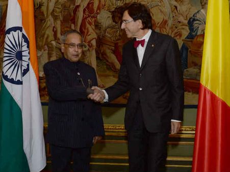 પ્રણવ મુખર્જીની બેલ્જિયમના વડાપ્રધાન સાથે બેઠક