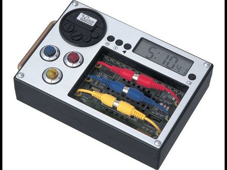 ડેંજર બોમ્બ એલાર્મ ક્લોક