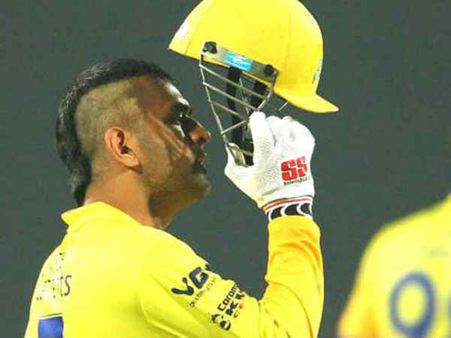 ધોનીએ ભારતીય યુથને લગાડ્યું મોહૉક હેરસ્ટાઇલનું ઘેલું