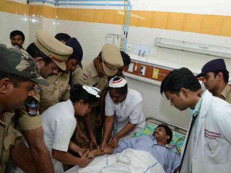 અનશન પર બેઠેલા જગનને જબરદસ્તી હોસ્પિટલભેગા કરાયા