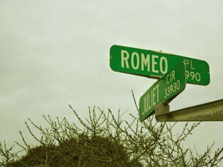 રોમિયો જૂલિયેટ