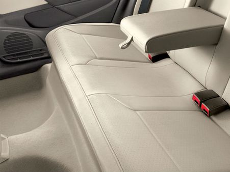 ઇન્ટીરિયરને બીજ કલરથી સજાવ્યું