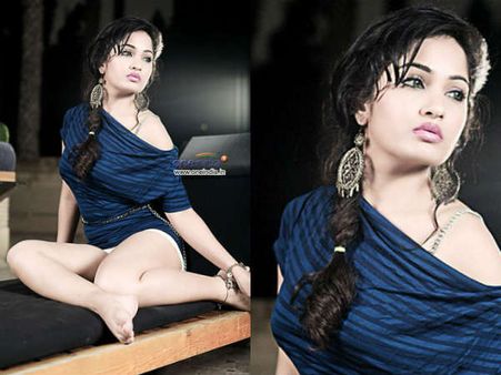 માધવી લતા