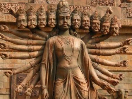 રાવણનું મંદિર, એક જ વાર ખુલે છે દરવાજો 