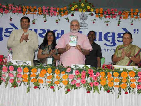 ‘આપણો તાલુકો વાયબ્રન્ટ તાલુકો’ને મજબૂત બનાવવાની મોદીની ઇચ્છા