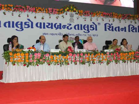 ‘આપણો તાલુકો વાયબ્રન્ટ તાલુકો’ને મજબૂત બનાવવાની મોદીની ઇચ્છા