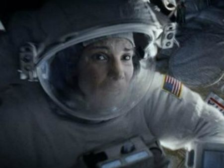 તસવીરો : જ્યારે દસ કલાક ટૅંકમાં બંધ રહી આ અભિનેત્રી!