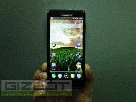 જબરદસ્ત ફોર્મ ફેક્ટર