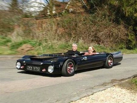 ઓછી ઉંચાઇવાળી કાર