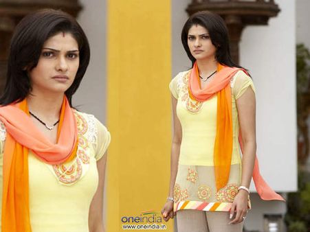 પ્રાચી દેસાઈ પ્રાચી દેસાઈ