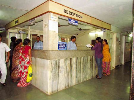 વિનામુલ્યે સર્જરી 