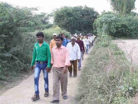 ડોંડિયા ખેડા બન્યું 'પિપલી લાઇવ'