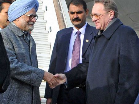 વડાપ્રધાન મનમોહન સિંહ સાથે રશિયાના ઉપ વિદેશમંત્રી