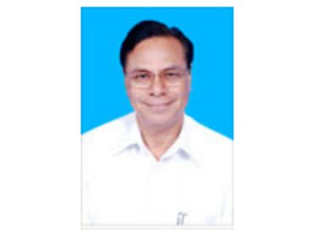 7 હરિન પાઠક 7 હરિન પાઠક