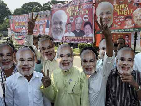 લક્ષ્મીબાઇના 'કિલ્લા'થી ગરજશે મોદી, કોણ રહેશે નિશાના પર!