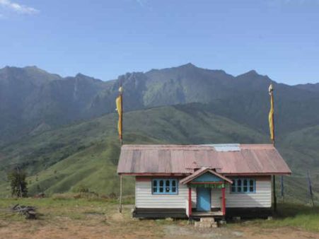  પવિત્ર મઠ